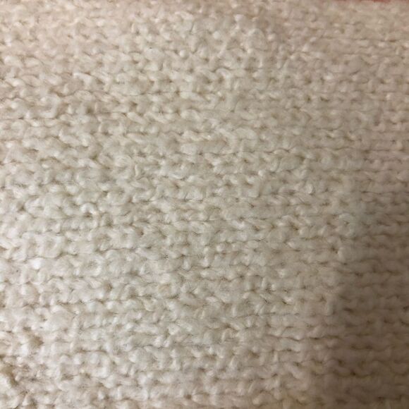 Wildfox Sable Fox knit cropped oversize sweater Size Medium soft and cozy visco - Picture 6 of 12